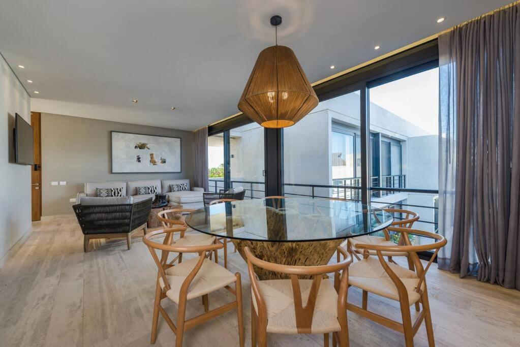 Beyond Amazing 3bd 2br/ Balcony Appartamento