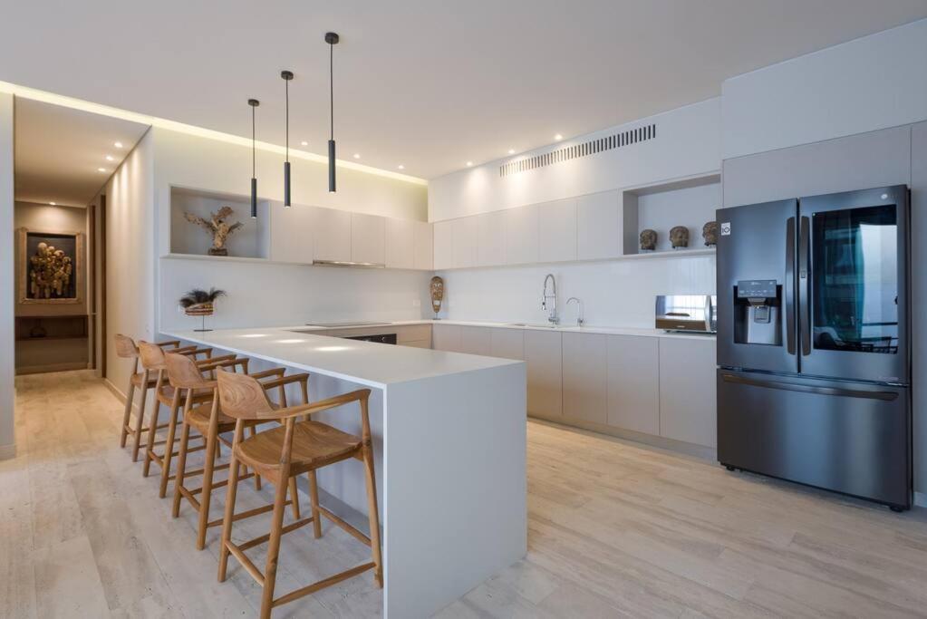 Beyond Amazing 3bd 2br/ Balcony Appartamento