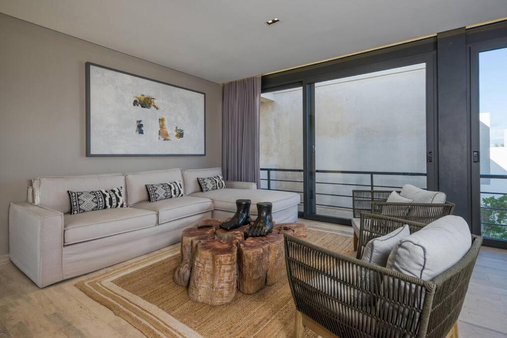 Beyond Amazing 3bd 2br/ Balcony Appartamento *