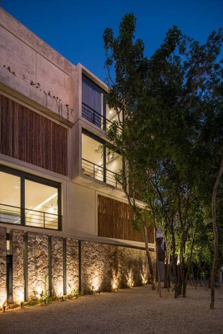 Beyond Amazing 3bd 2br/ Balcony Appartamento
